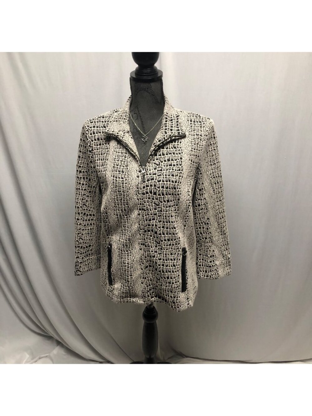 Erin London Animal Print Jacket Womens Size Medium Cream Black Zip Up Blazer